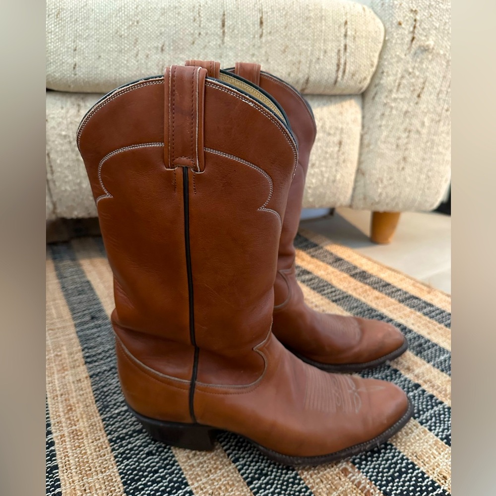 Tony Lama cowboy boots